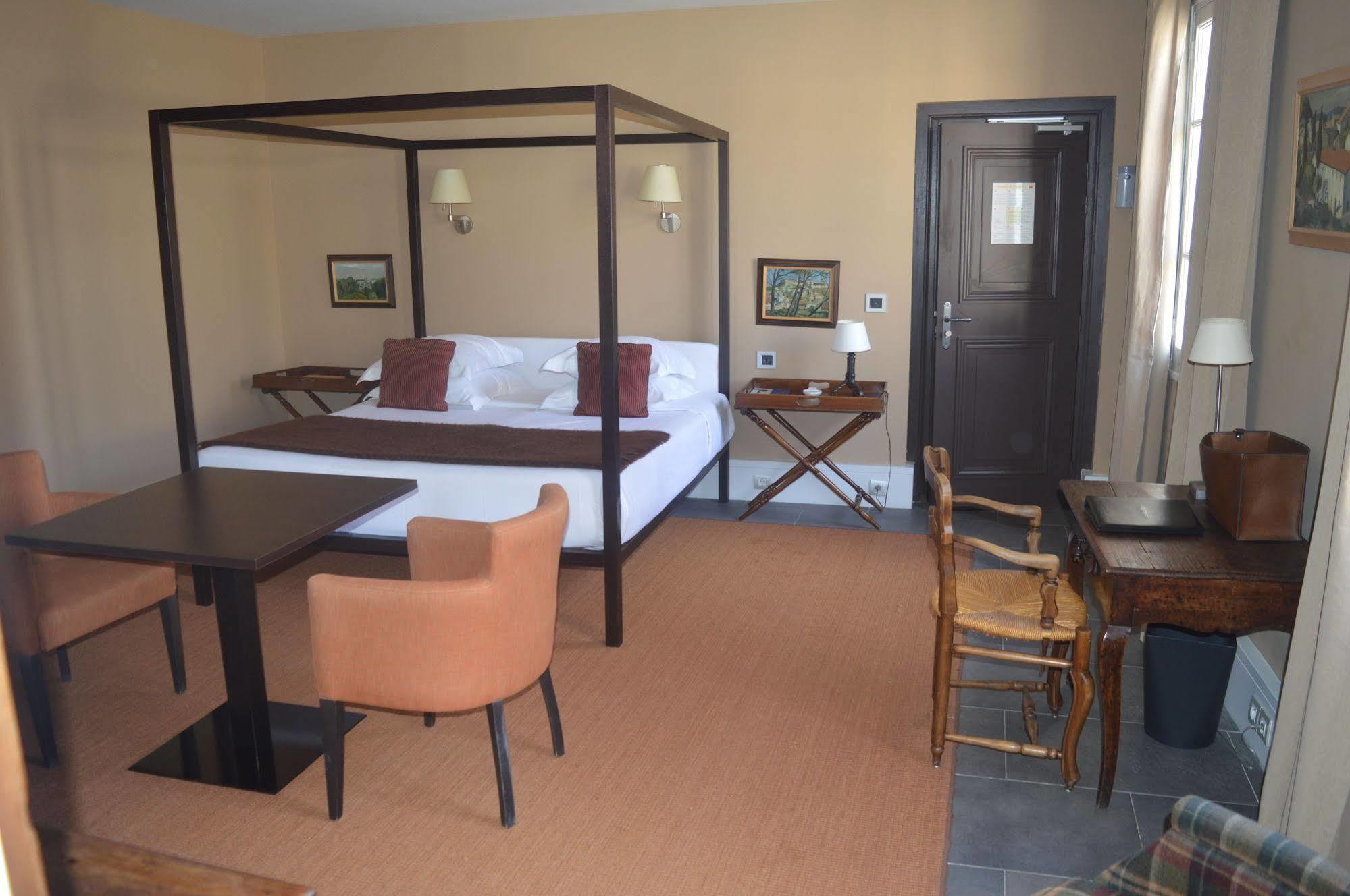 Hotel Le Prieure Villeneuve-lès-Avignon Zewnętrze zdjęcie